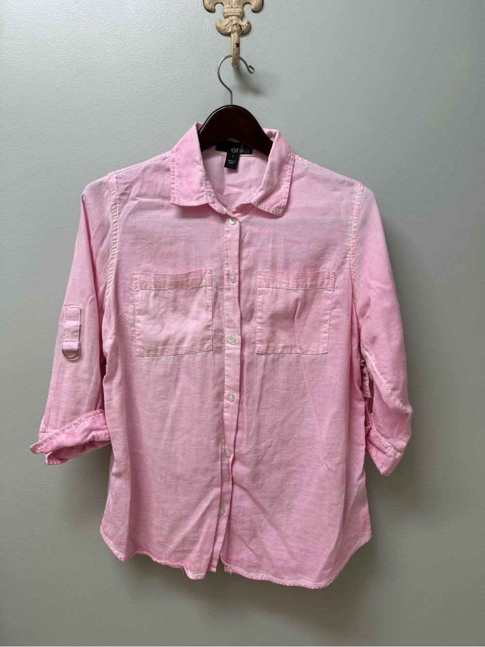 Erika pink button shirt Small 3/4 sleeve